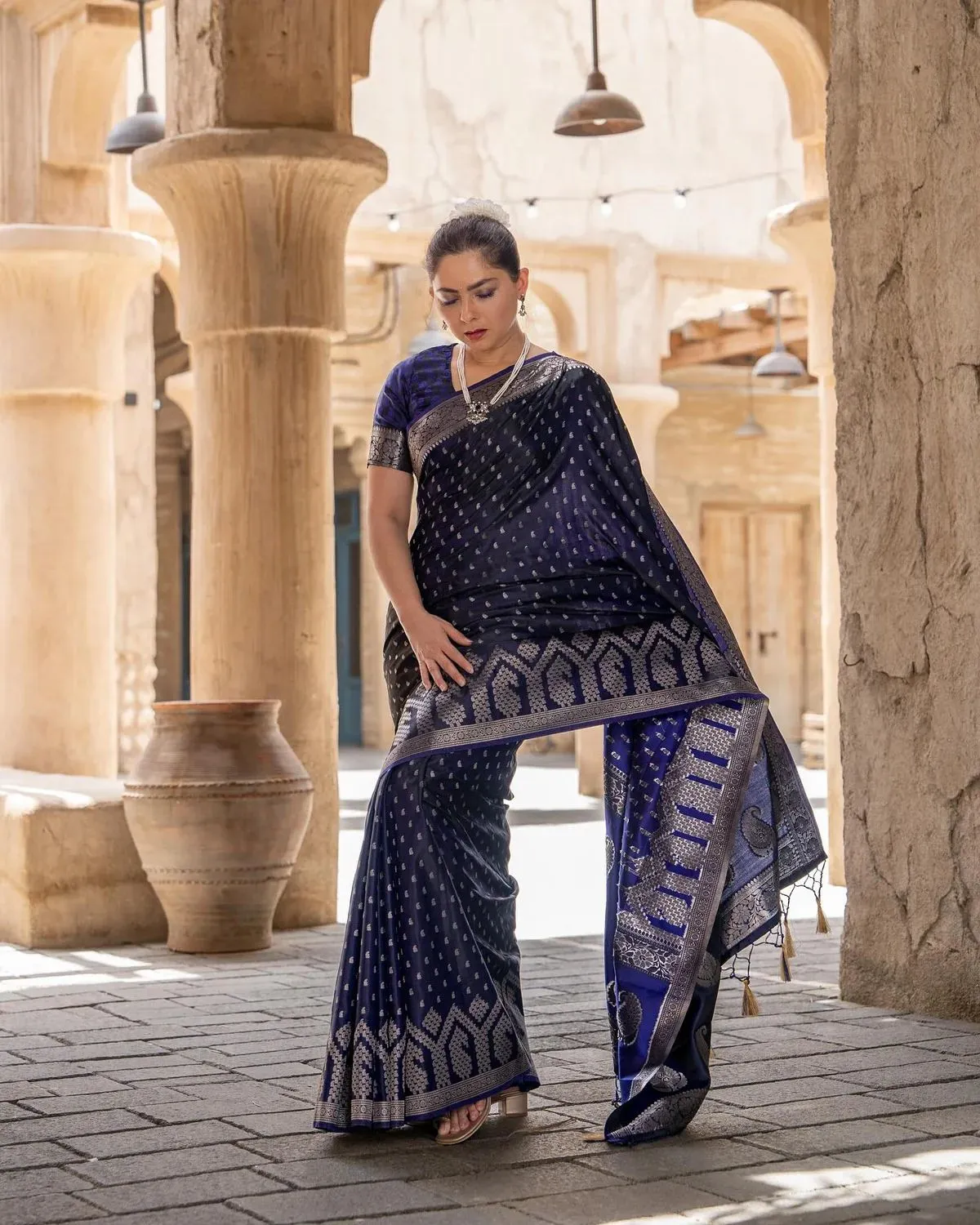 Conflate Navy Blue Soft Silk Saree With Glorious  Blouse Piece