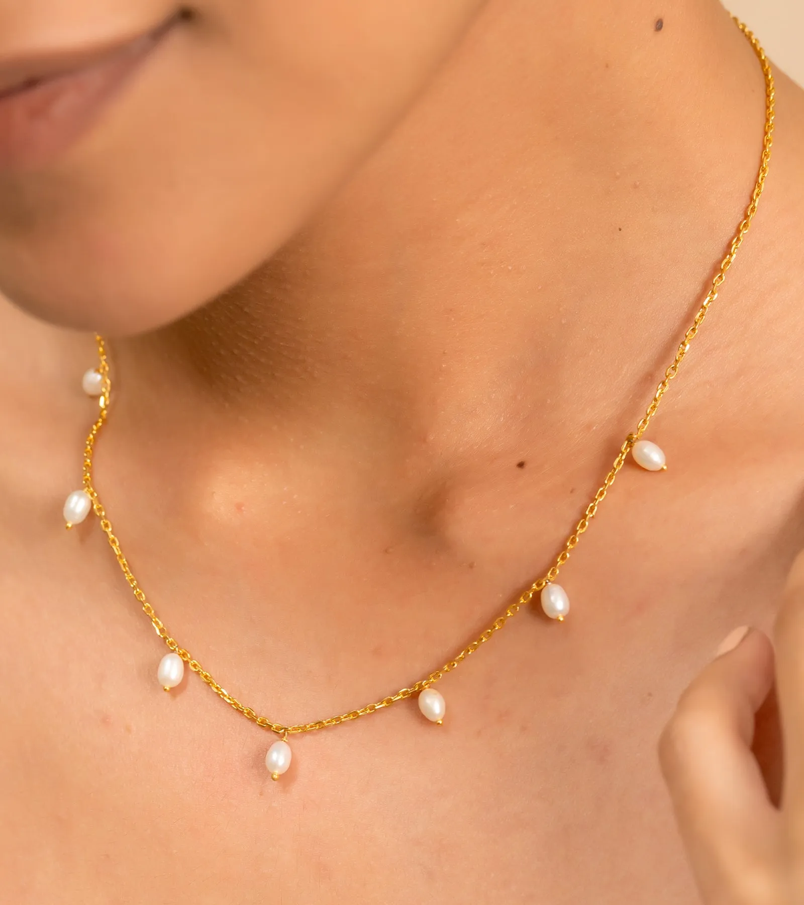 Delicate Pearl | Necklace