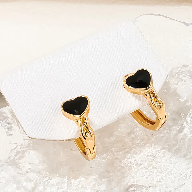 Luxurious Black Love Earrings with a Unique Design Aesthetic