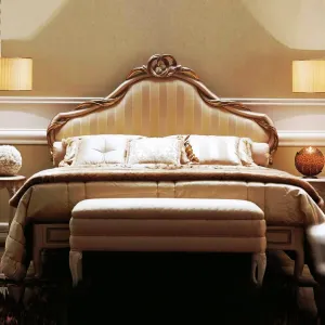 Luxury Modern Style Italian Design Solid Teak Wood Carving Bed