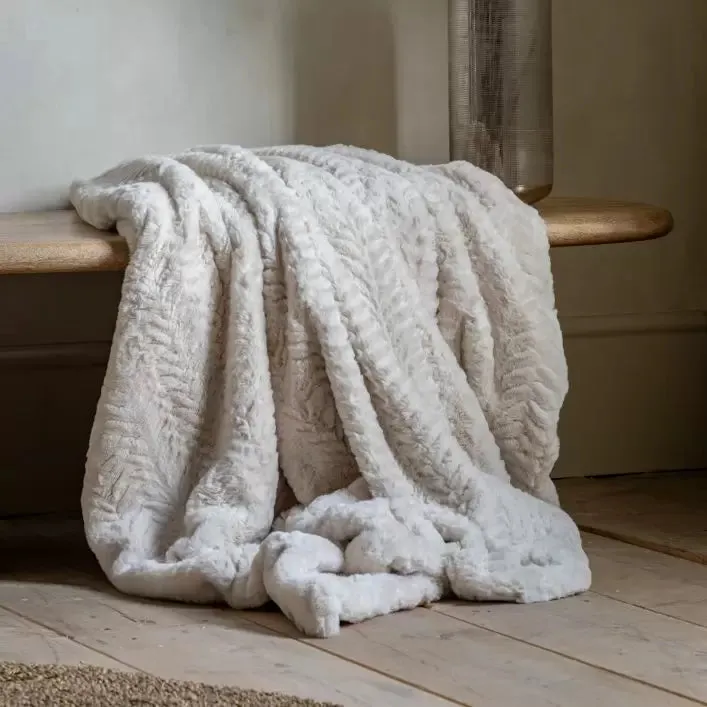 LUXURY | SUPER SOFT HERRINGBONE THROW