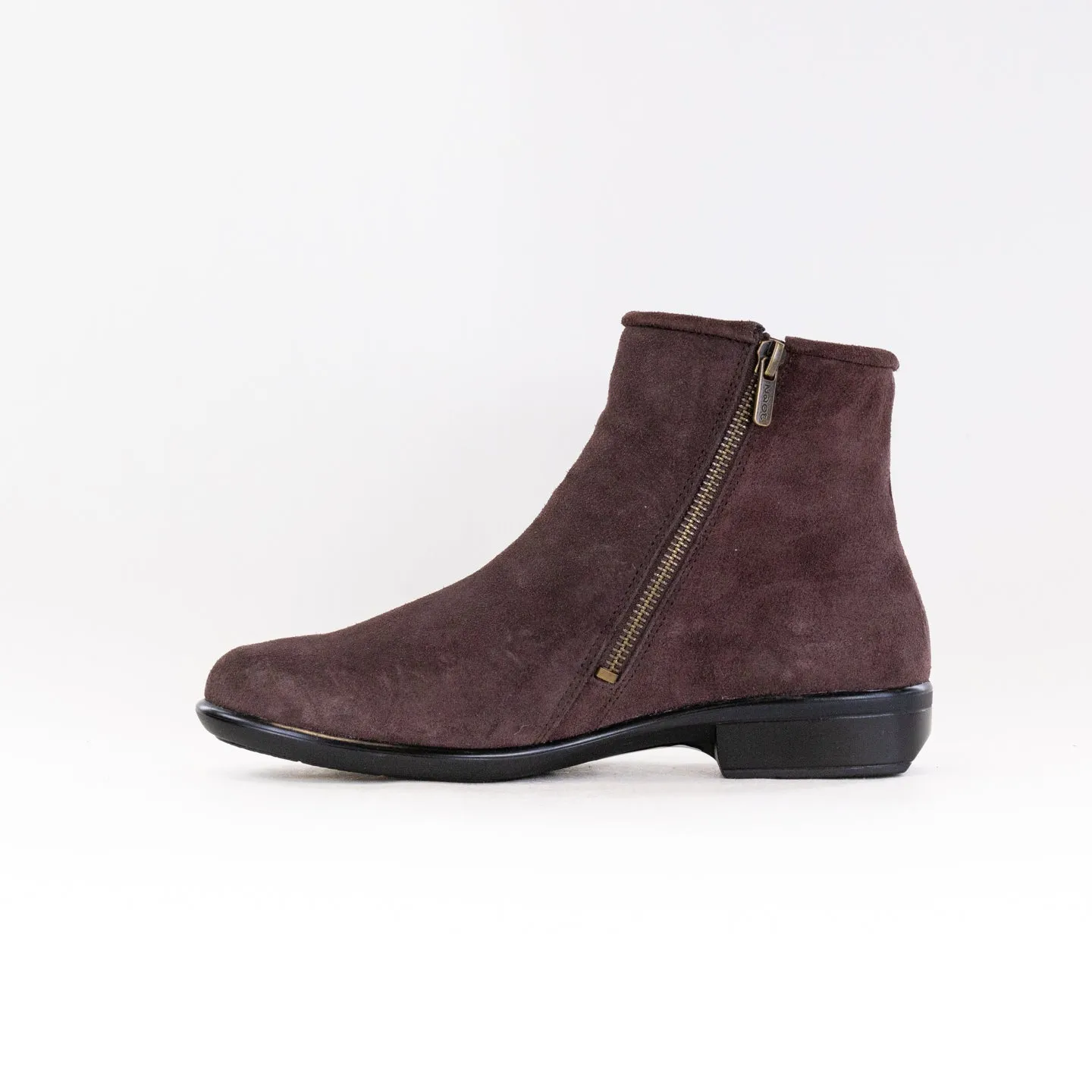 Naot Norther (Women's) - Cordovan Soft Suede