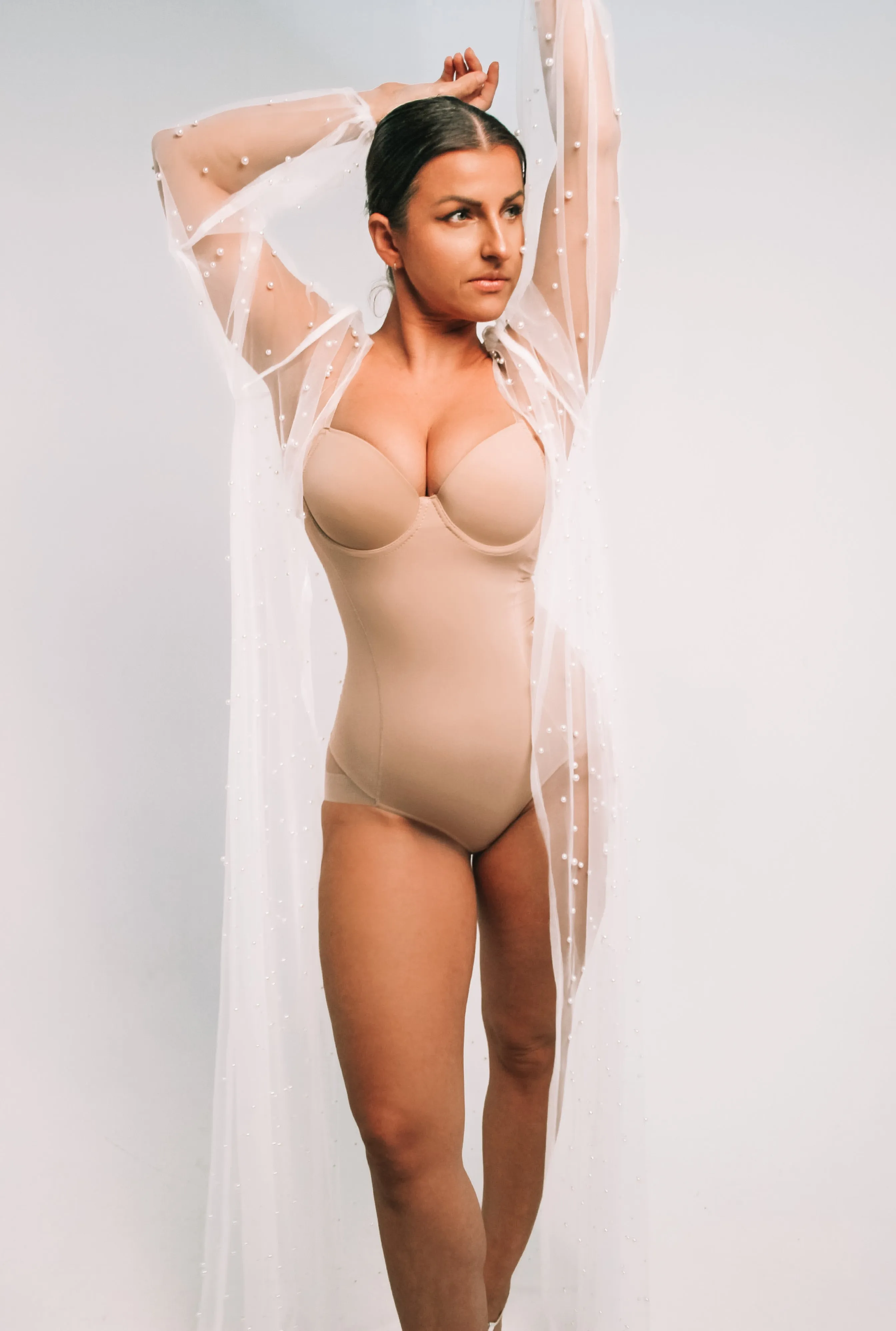 ZOTHEY Sculpting Bodysuit in Natural